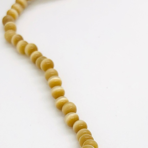 Vintage Dainty Bead Necklace & Stone Earrings - Picture 9 of 16